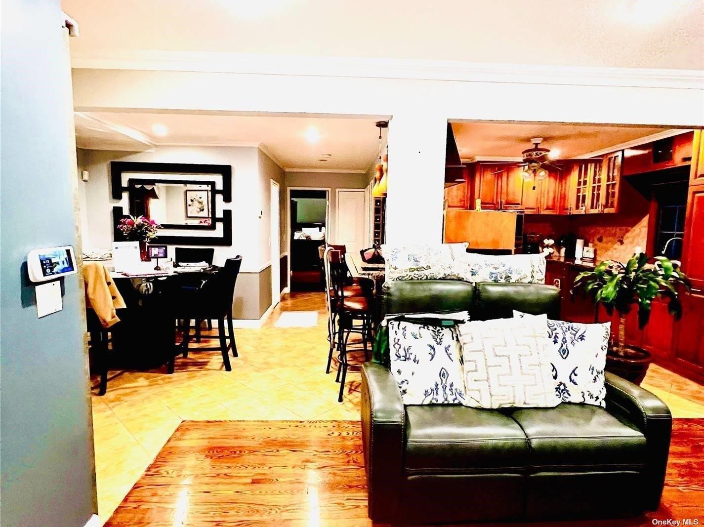 Single Family 77th  Queens, NY 11366, MLS-861780-14