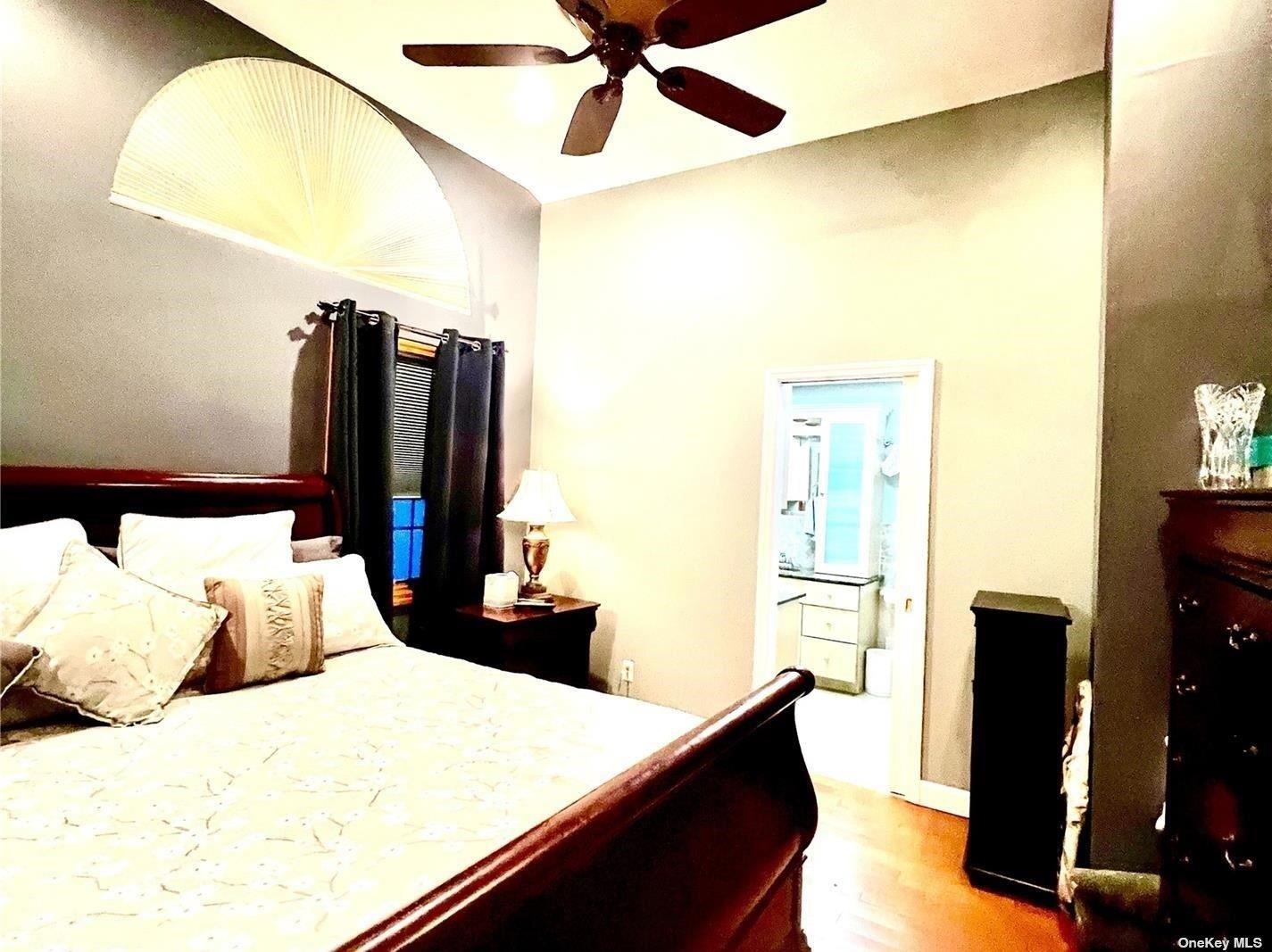 Single Family 77th  Queens, NY 11366, MLS-861780-19