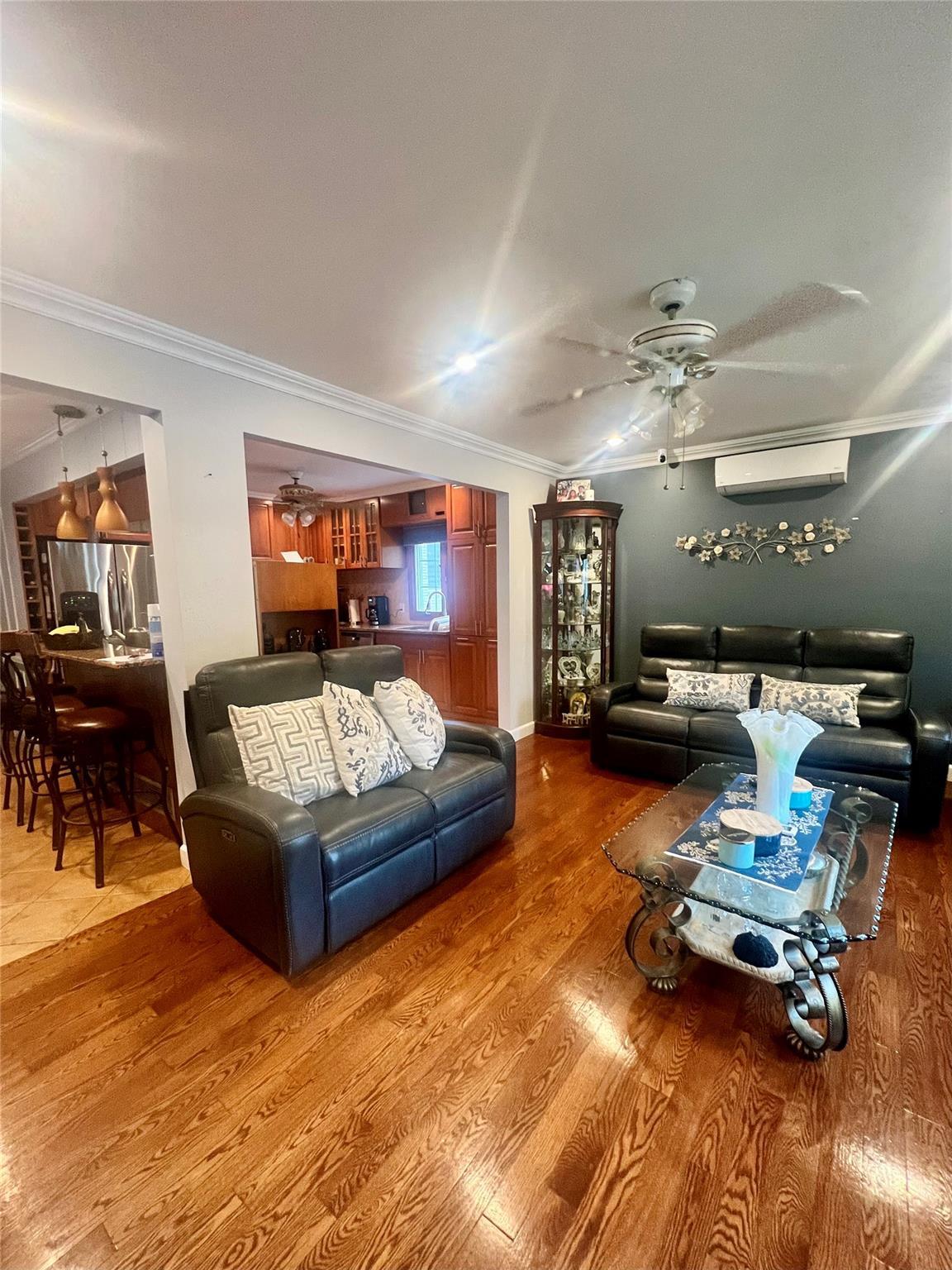 Single Family 77th  Queens, NY 11366, MLS-861780-24