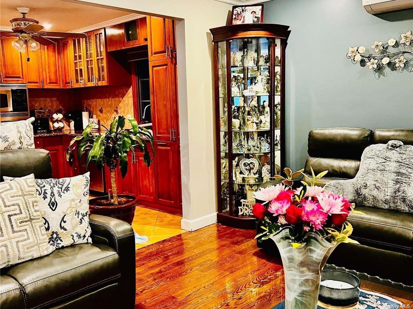 Single Family 77th  Queens, NY 11366, MLS-861780-6