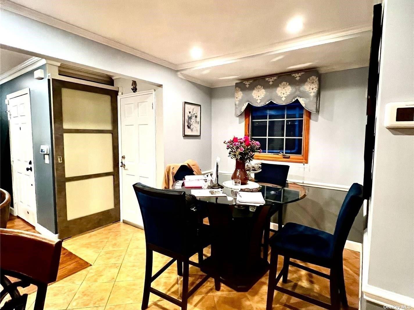 Single Family 77th  Queens, NY 11366, MLS-861780-9
