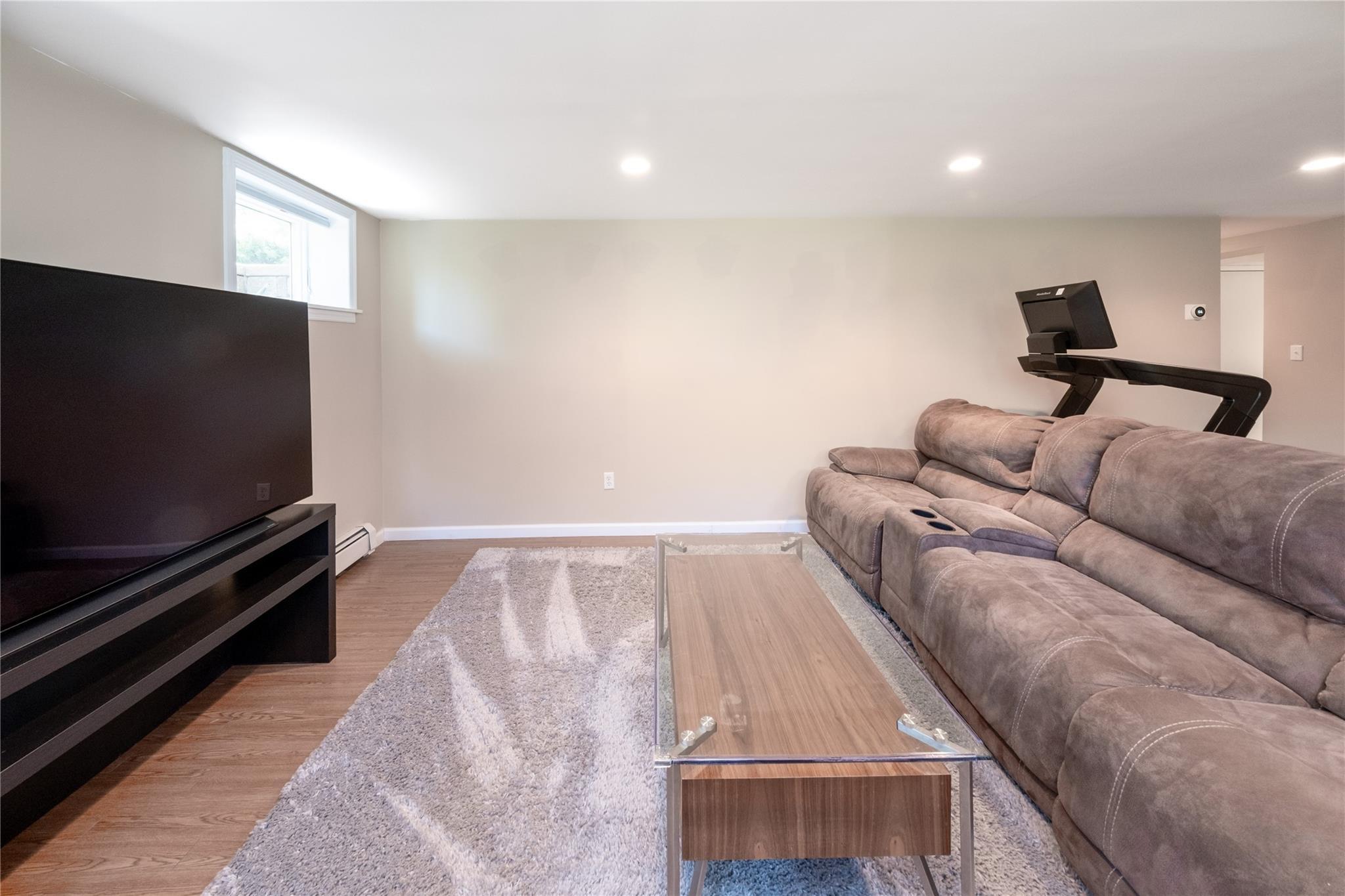 Single Family Price  Westchester County, NY 10522, MLS-861798-18