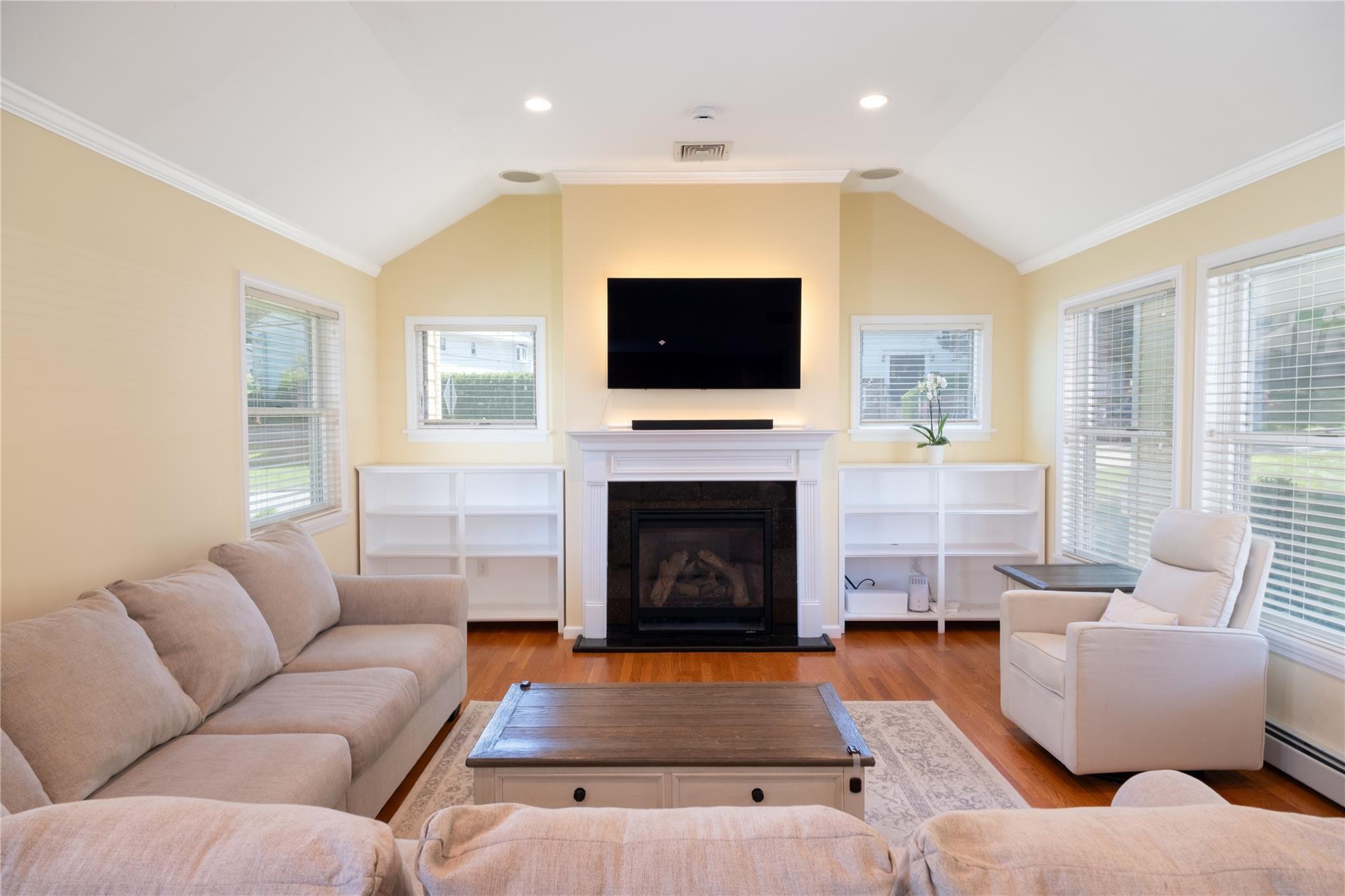 Single Family Price  Westchester County, NY 10522, MLS-861798-3