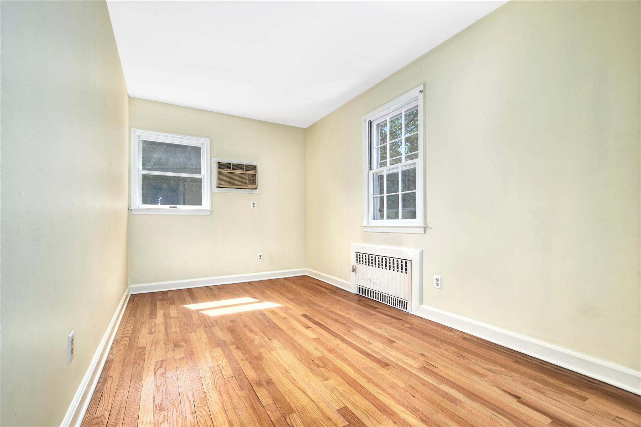 Single Family Betsy Brown  Westchester County, NY 10573, MLS-861803-16