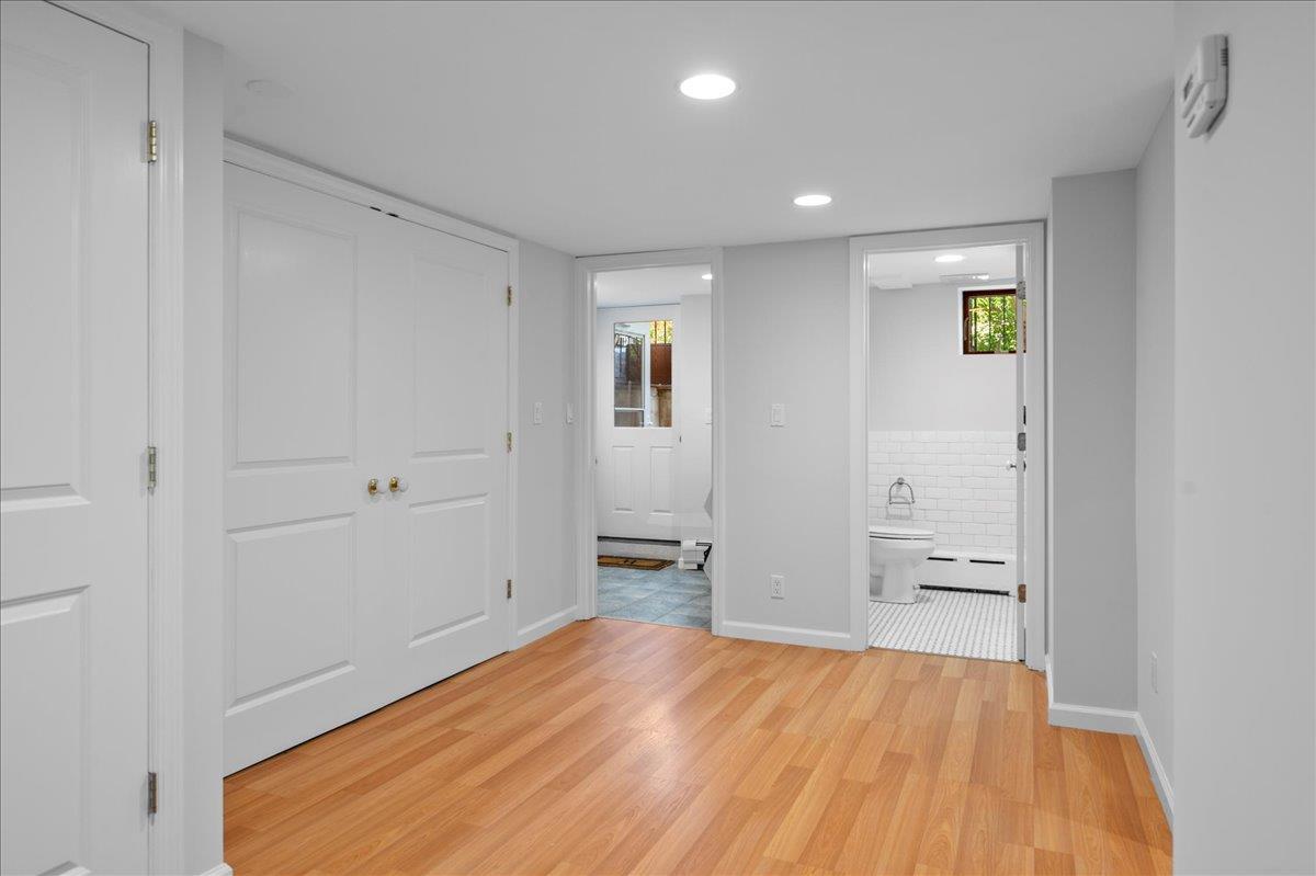 Single Family Mayhew  Westchester County, NY 10538, MLS-861806-25
