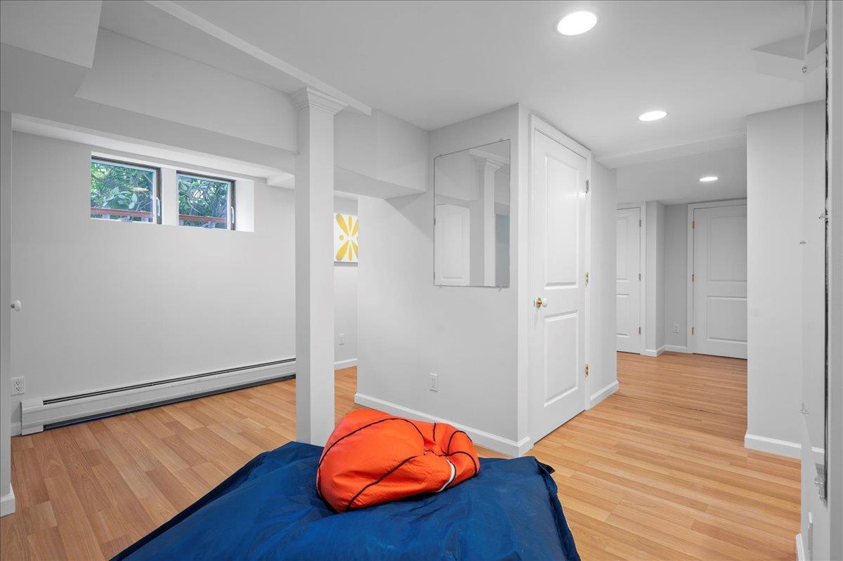 Single Family Mayhew  Westchester County, NY 10538, MLS-861806-28