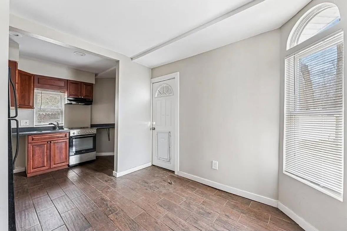 Single Family Victory  Suffolk County, NY 11779, MLS-861807-10