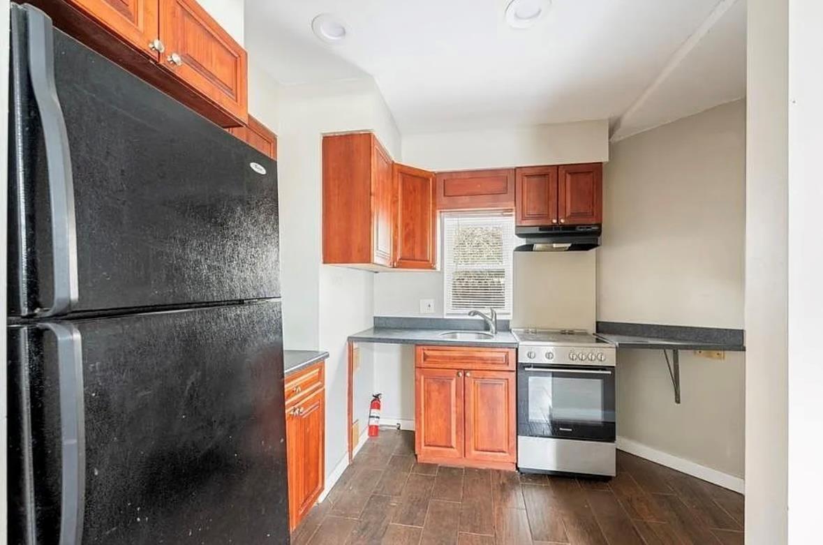 Single Family Victory  Suffolk County, NY 11779, MLS-861807-11