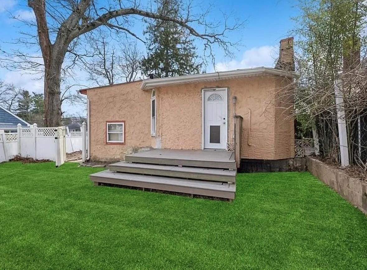 Single Family Victory  Suffolk County, NY 11779, MLS-861807-12