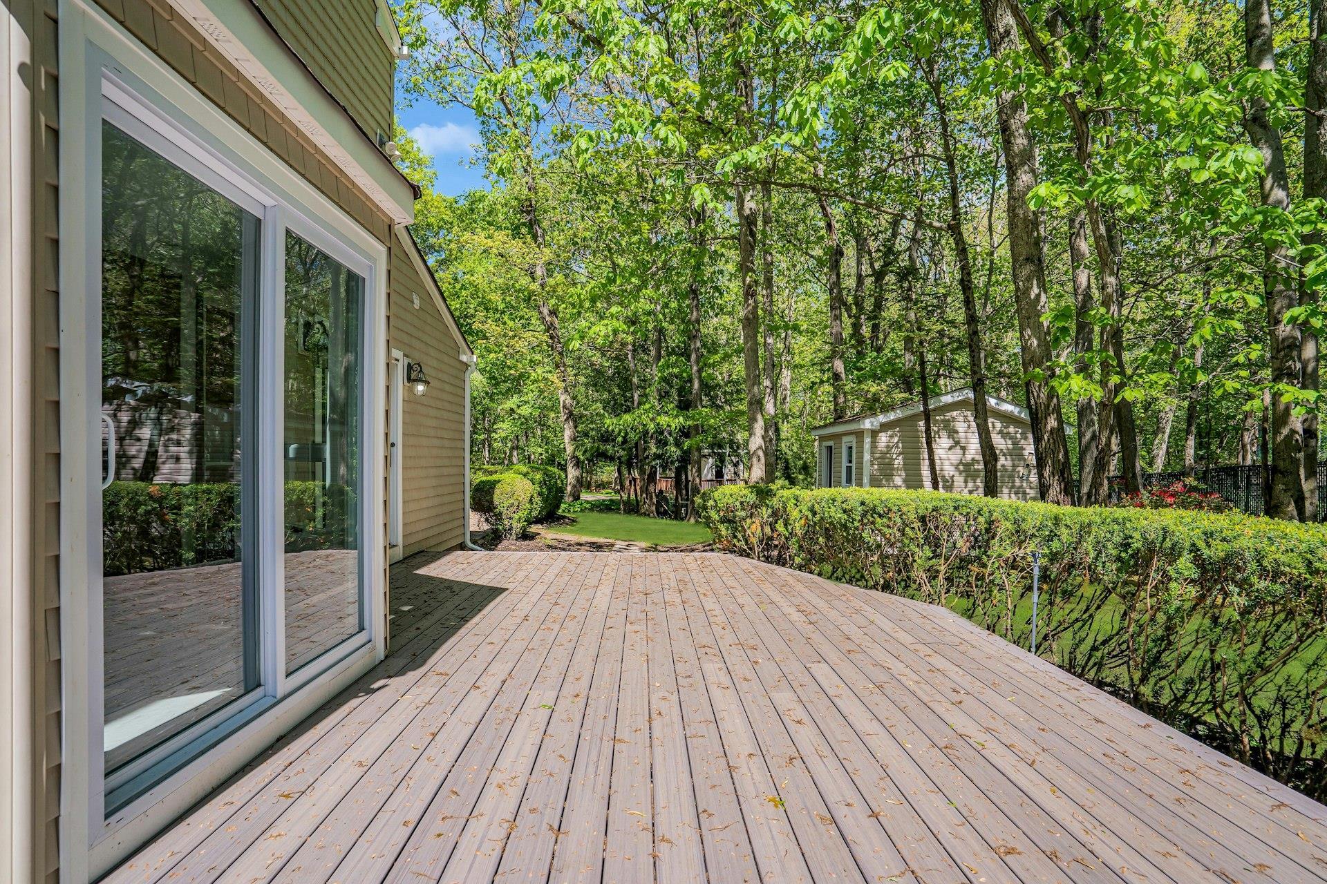 Single Family Mcculloch  Suffolk County, NY 11746, MLS-861813-40