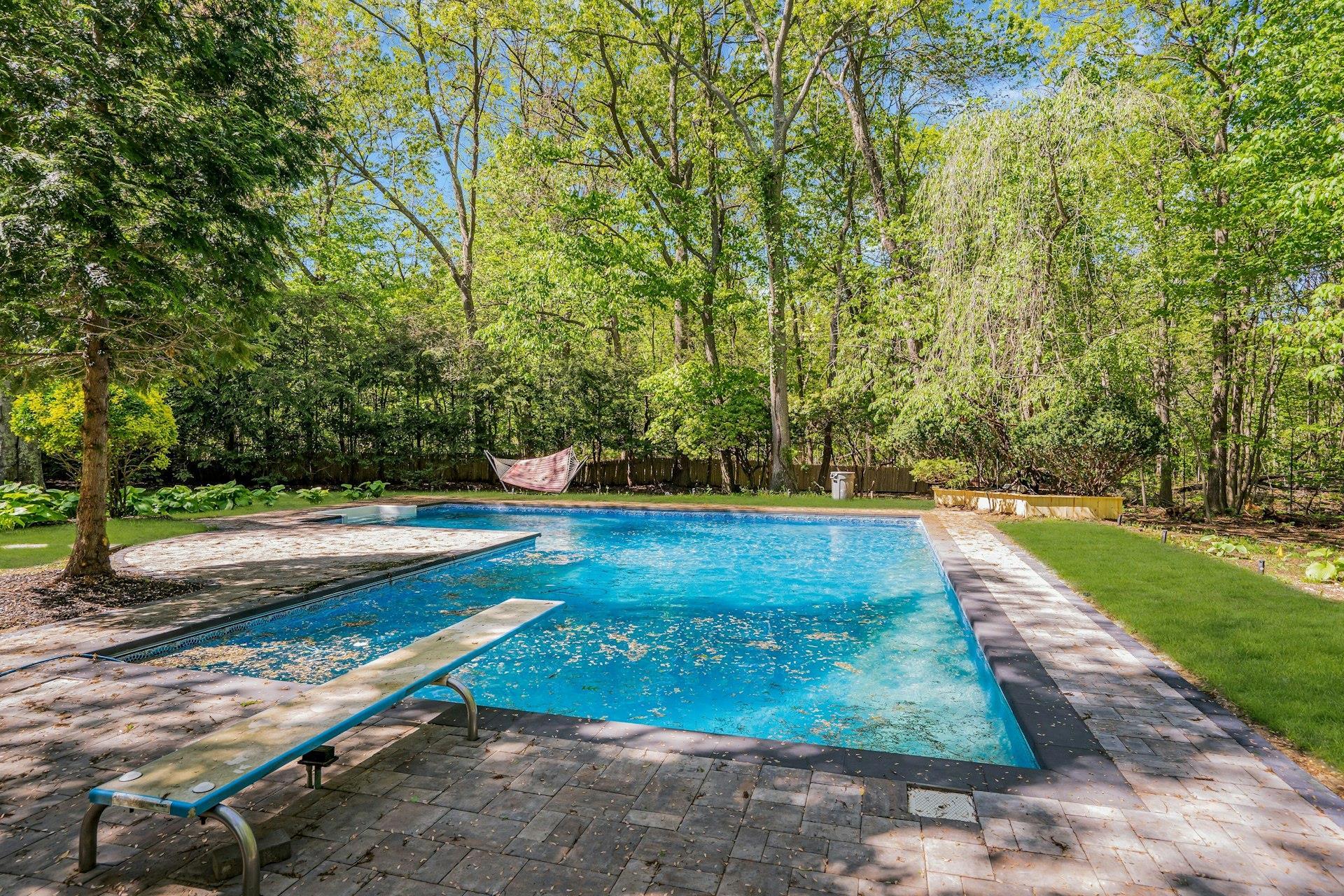 Single Family Mcculloch  Suffolk County, NY 11746, MLS-861813-45