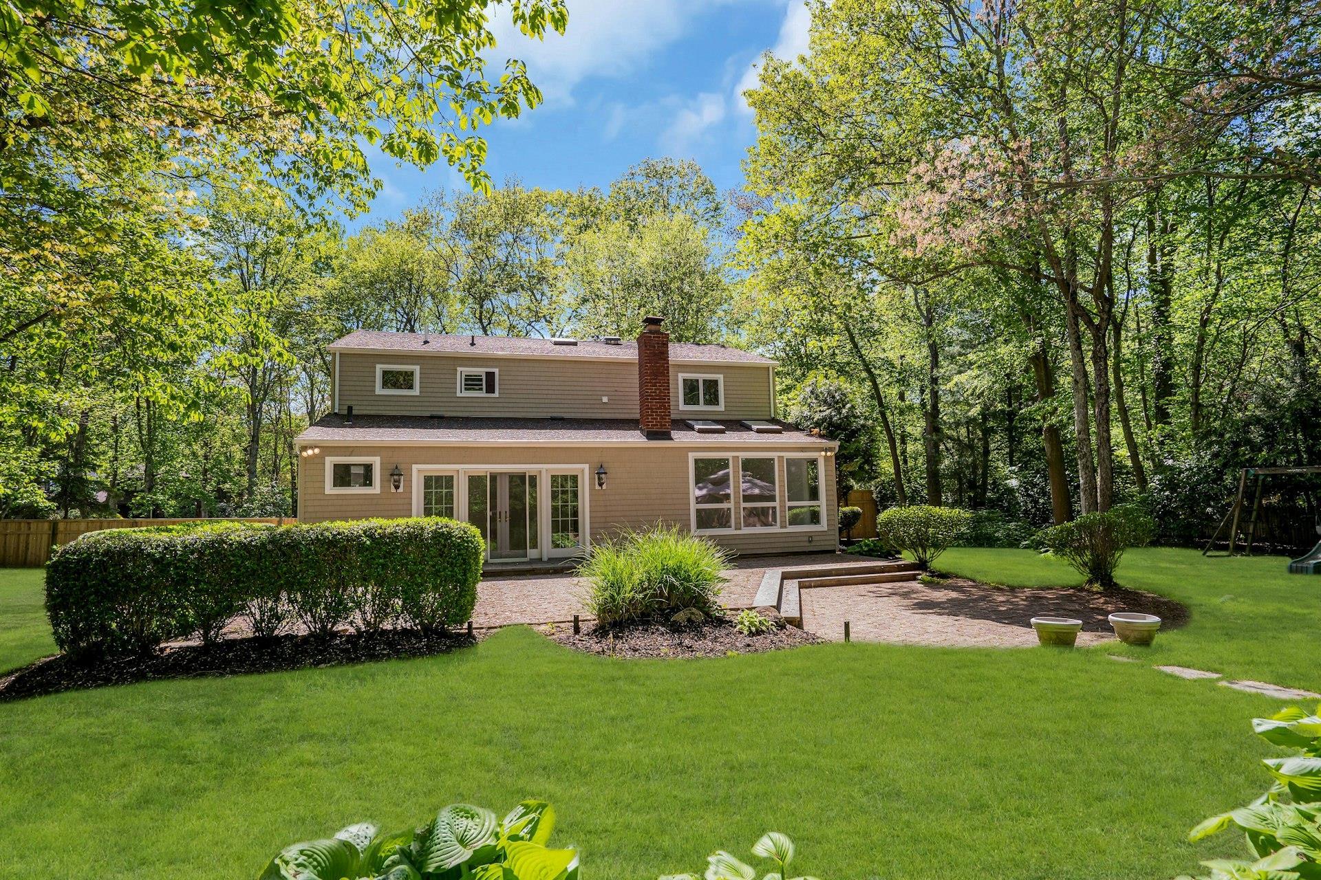 Single Family Mcculloch  Suffolk County, NY 11746, MLS-861813-47