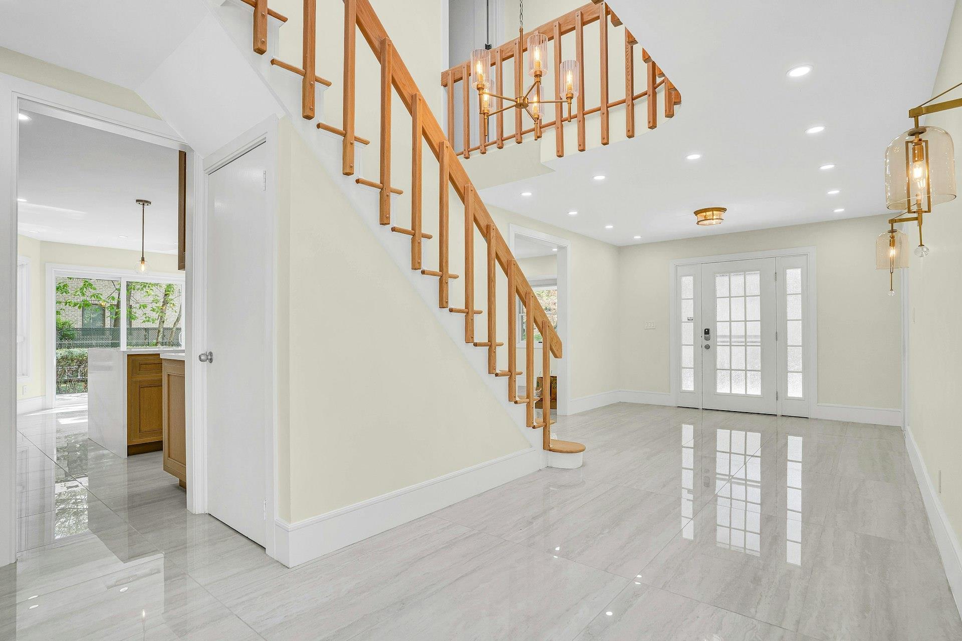 Single Family Mcculloch  Suffolk County, NY 11746, MLS-861813-7