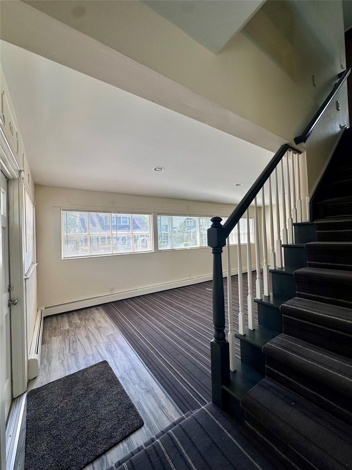 Single Family Park  Suffolk County, NY 11706, MLS-861821-11