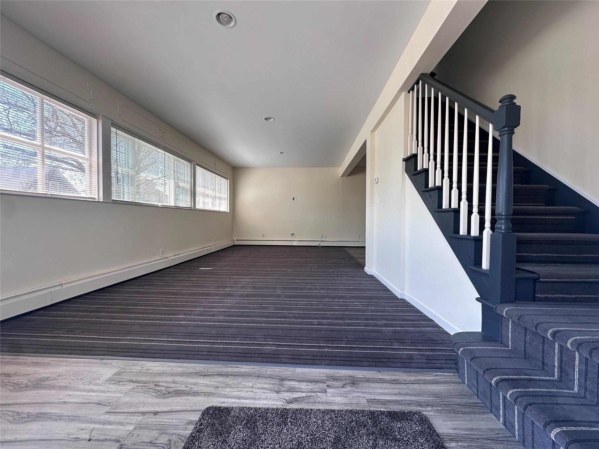 Single Family Park  Suffolk County, NY 11706, MLS-861821-14