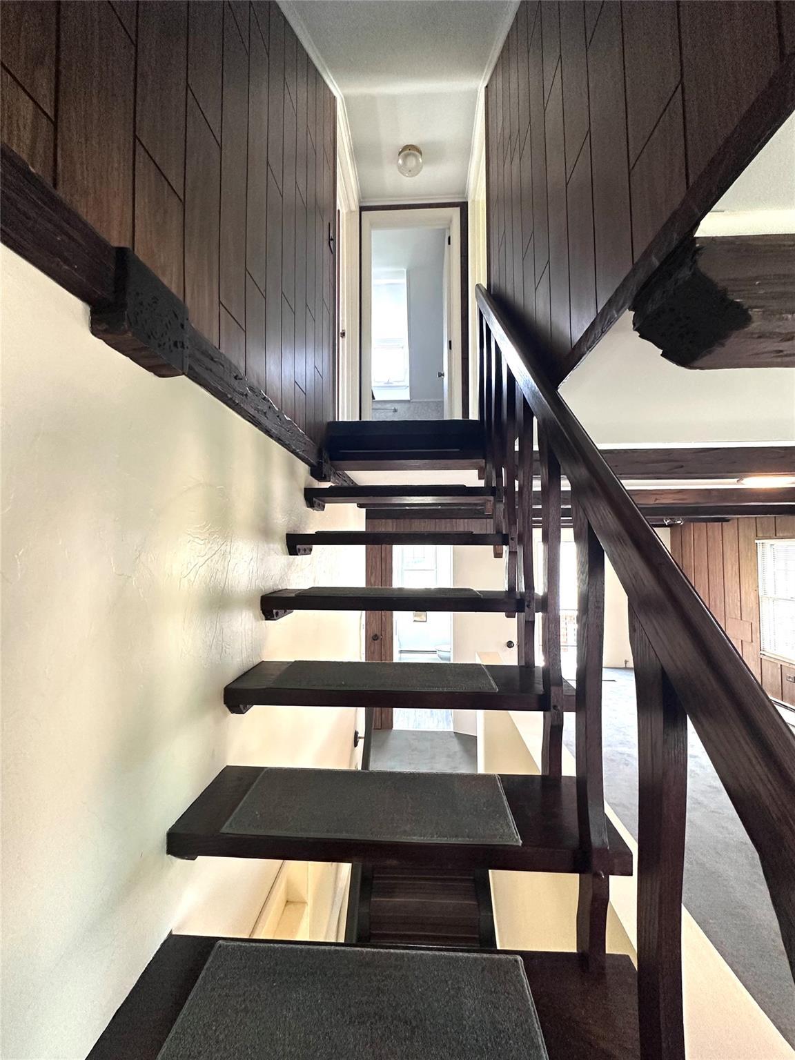 Single Family Park  Suffolk County, NY 11706, MLS-861821-32