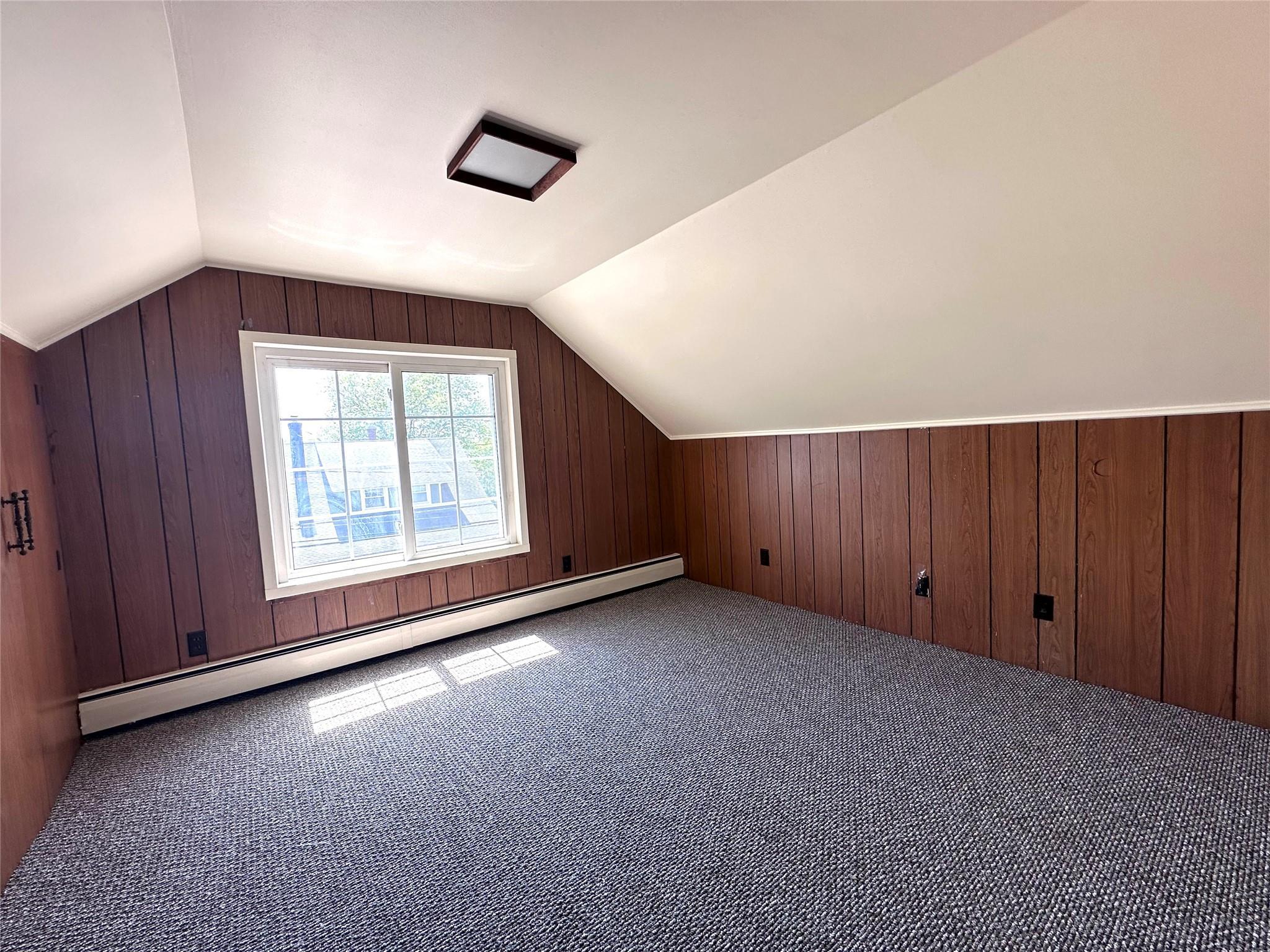 Single Family Park  Suffolk County, NY 11706, MLS-861821-35