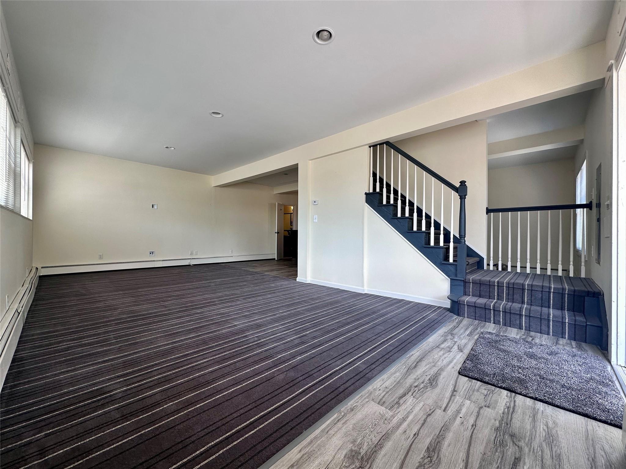 Single Family Park  Suffolk County, NY 11706, MLS-861821-7