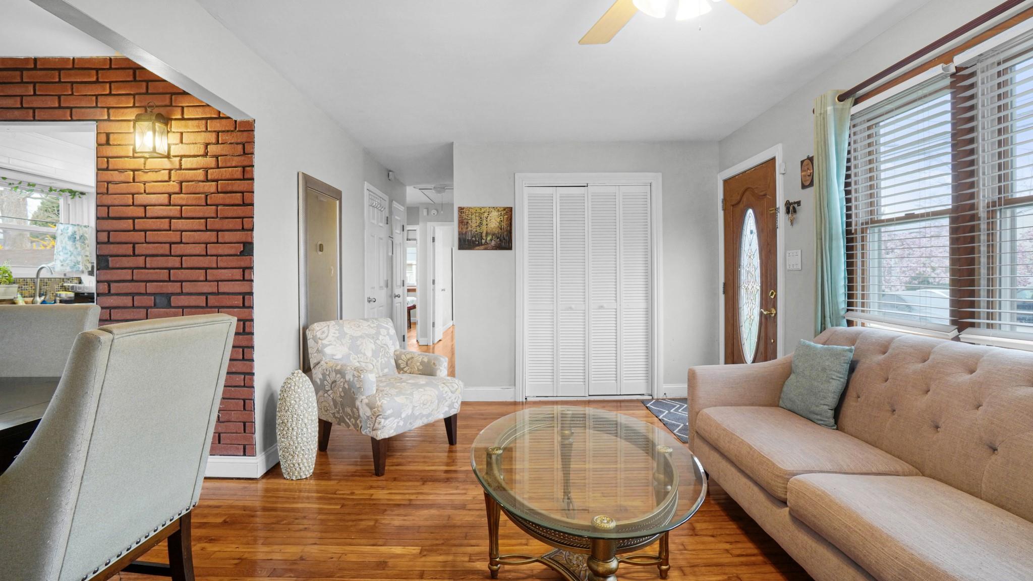 Single Family Peconic  Suffolk County, NY 11704, MLS-861830-10