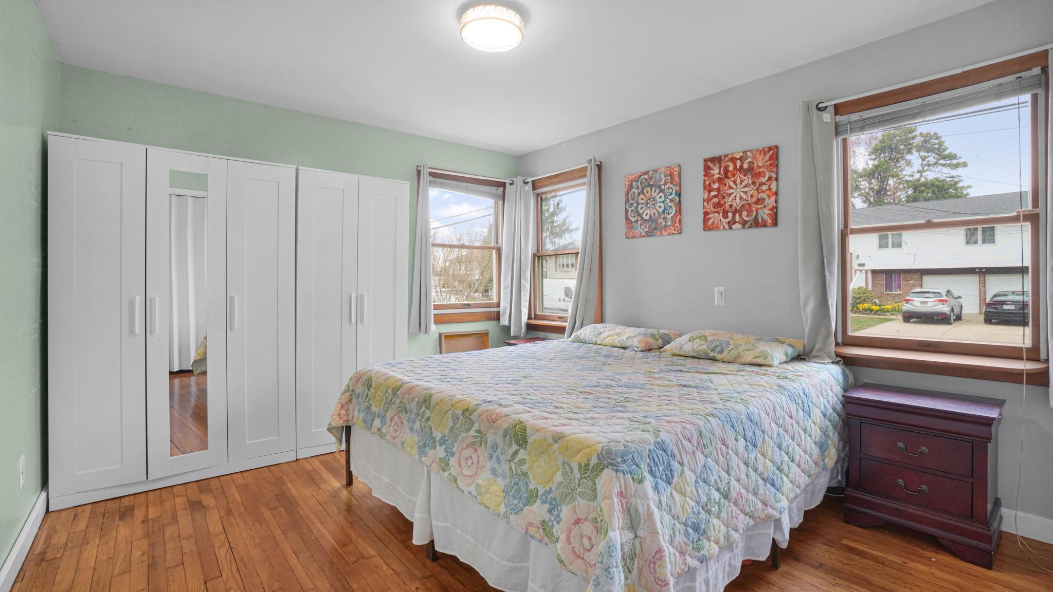 Single Family Peconic  Suffolk County, NY 11704, MLS-861830-15