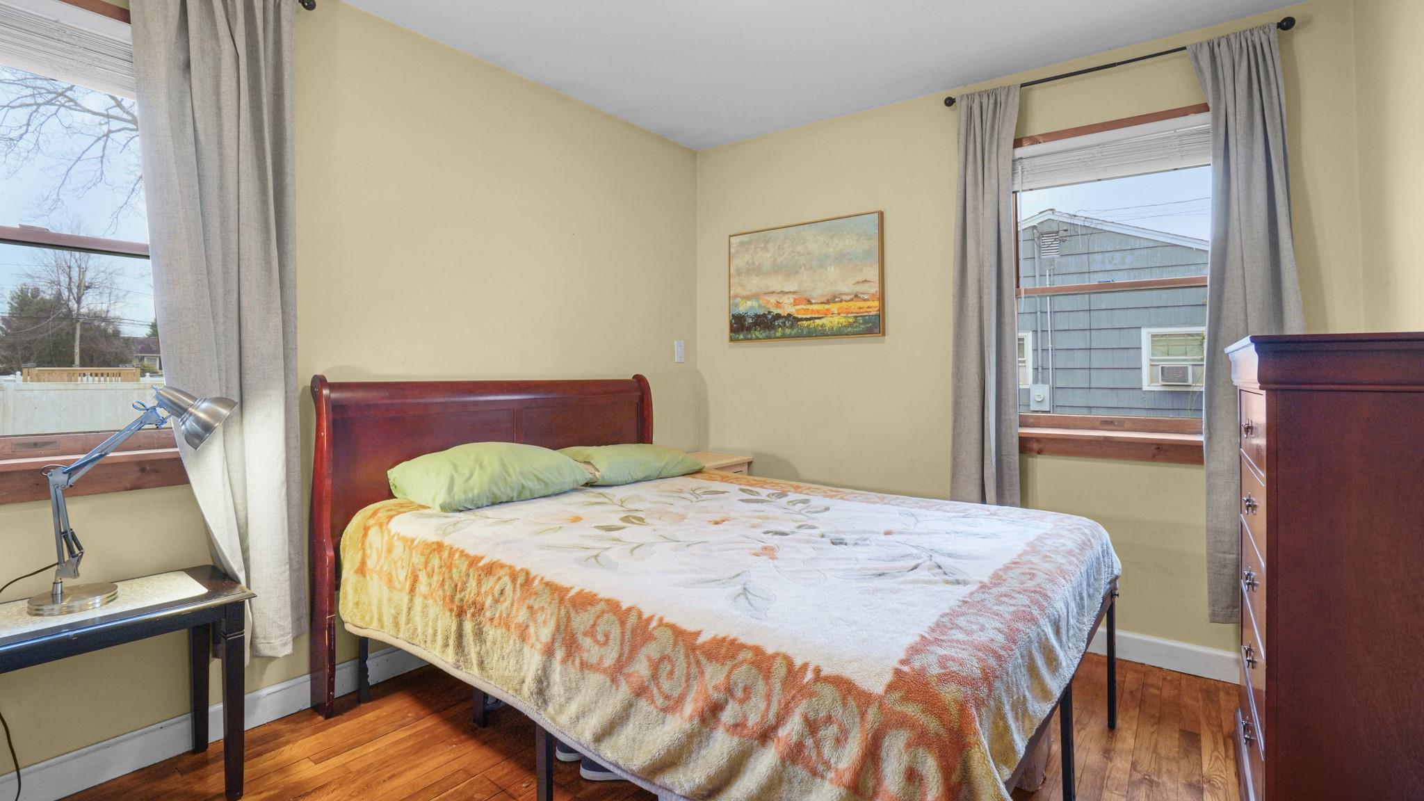Single Family Peconic  Suffolk County, NY 11704, MLS-861830-16