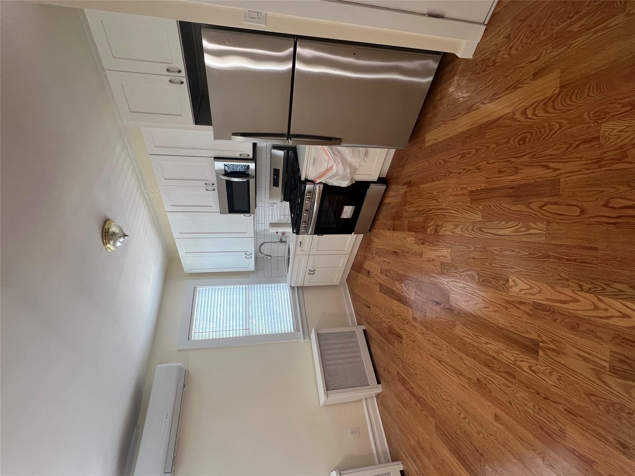 Apartment in New York - 160th Street  Queens, NY 11432