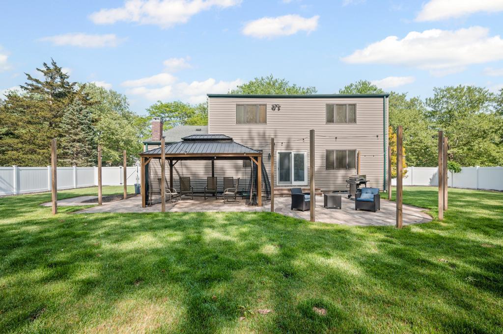 Single Family Patricia  Suffolk County, NY 11720, MLS-861843-4