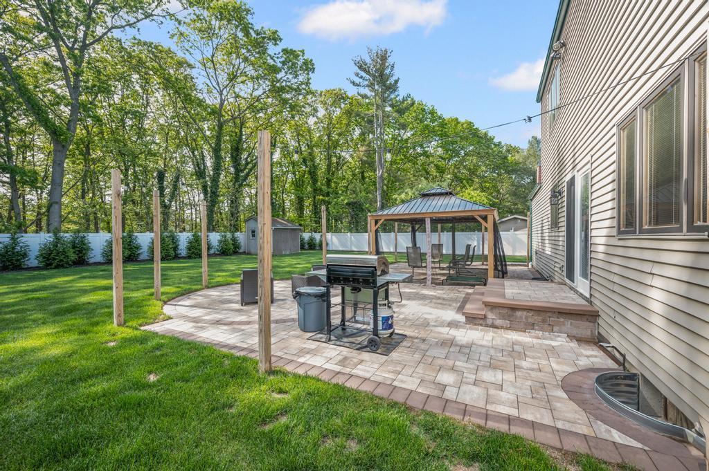 Single Family Patricia  Suffolk County, NY 11720, MLS-861843-6