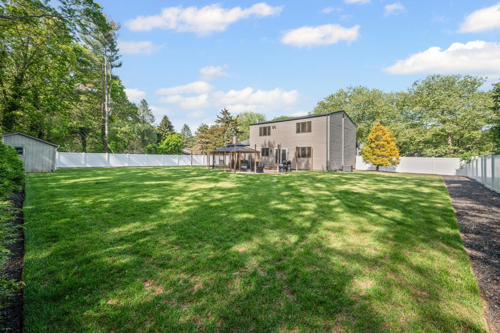 Single Family Patricia  Suffolk County, NY 11720, MLS-861843-7