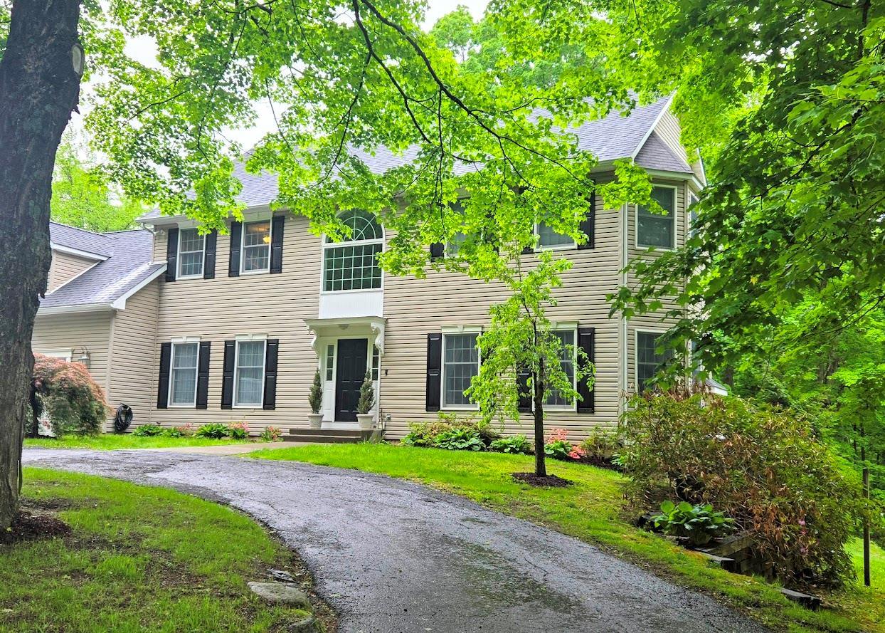 Single Family Couch  Putnam County, NY 12563, MLS-861856-2