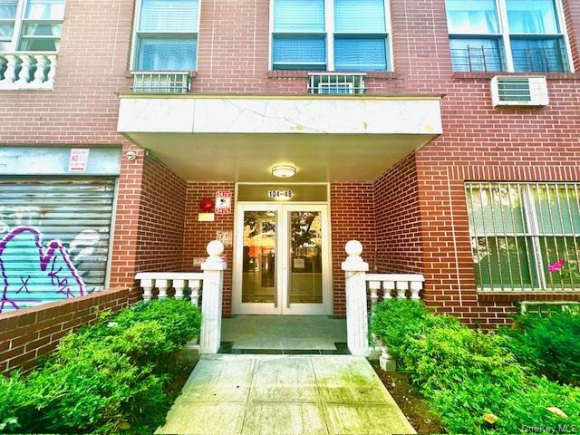 Condo 37th  Queens, NY 11368, MLS-861861-11