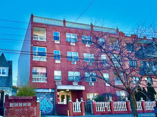 Condo 37th  Queens, NY 11368, MLS-861861-2