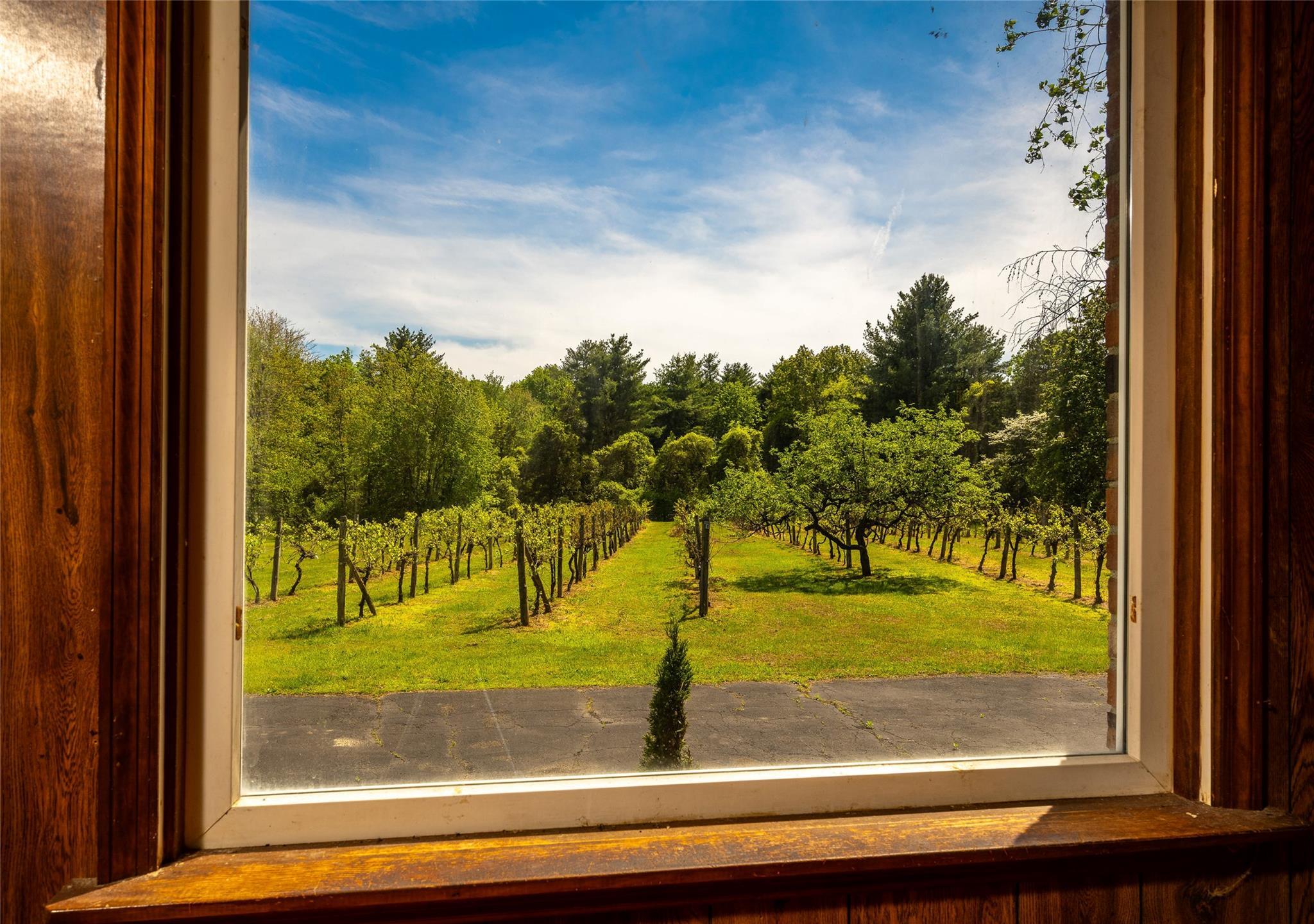 Single Family Round Top  Columbia County, NY 12526, MLS-861867-26