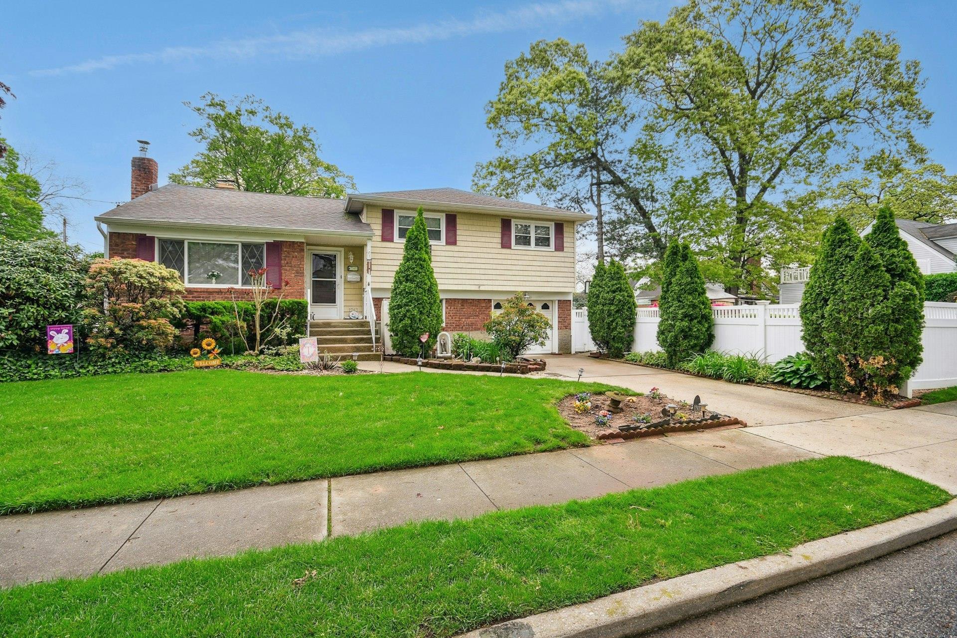 Single Family Sylvia  Nassau County, NY 11510, MLS-861871-2