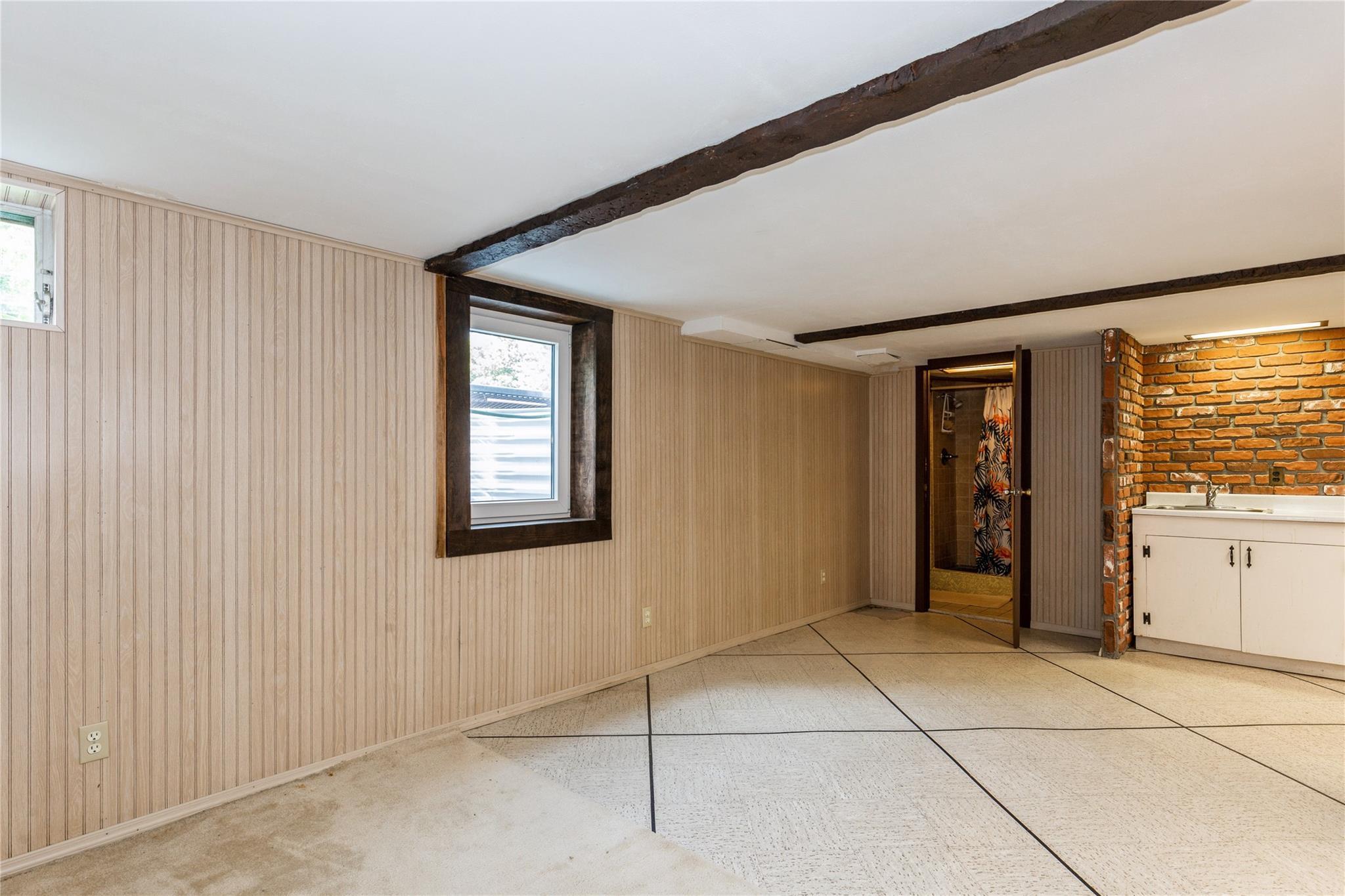 Single Family Barbara  Suffolk County, NY 11776, MLS-861872-27