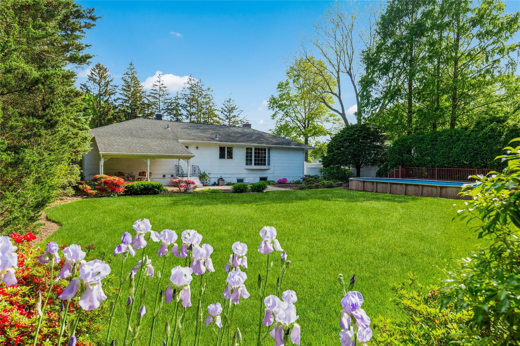 Single Family Barbara  Suffolk County, NY 11776, MLS-861872-37