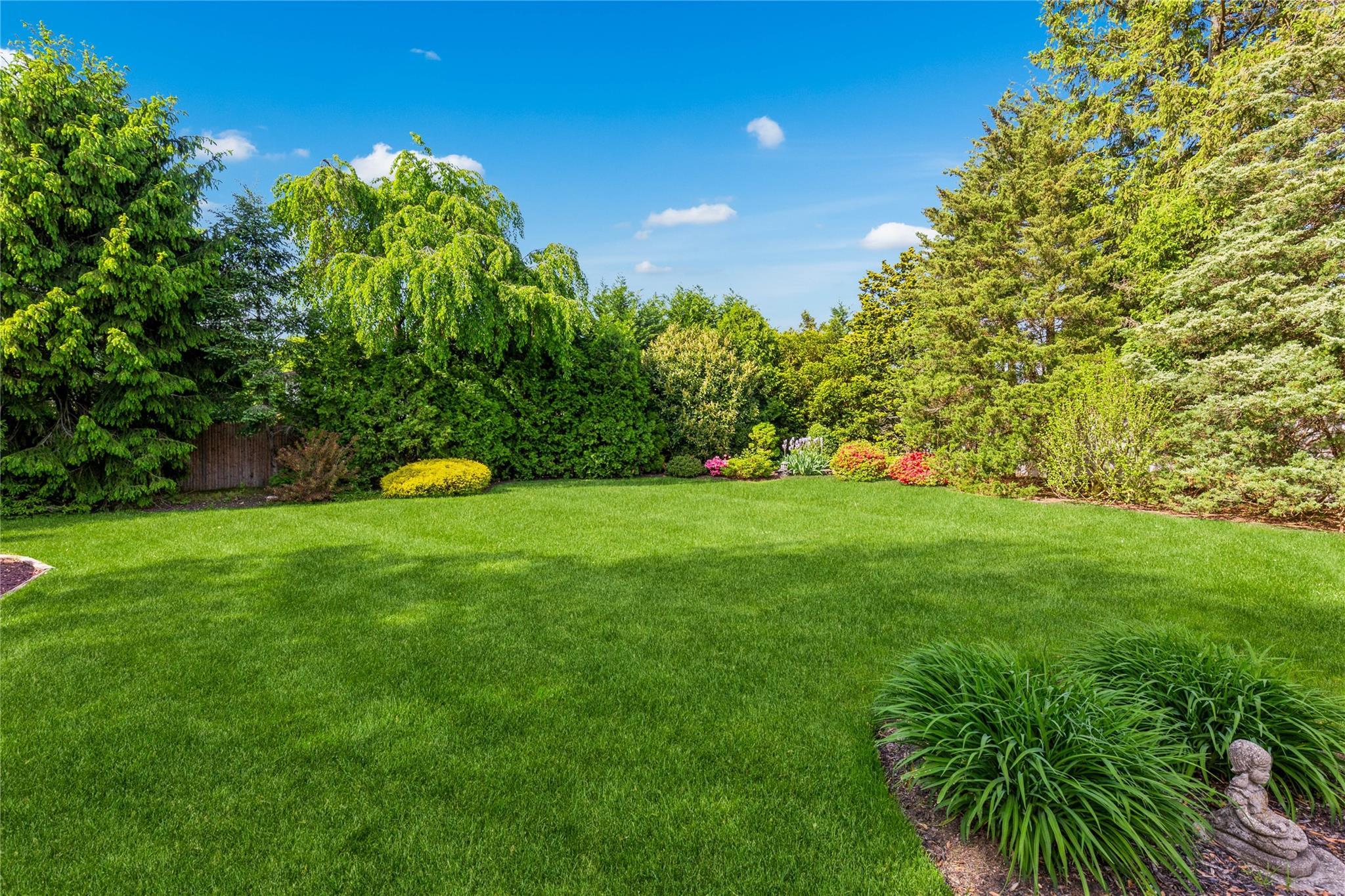 Single Family Barbara  Suffolk County, NY 11776, MLS-861872-40