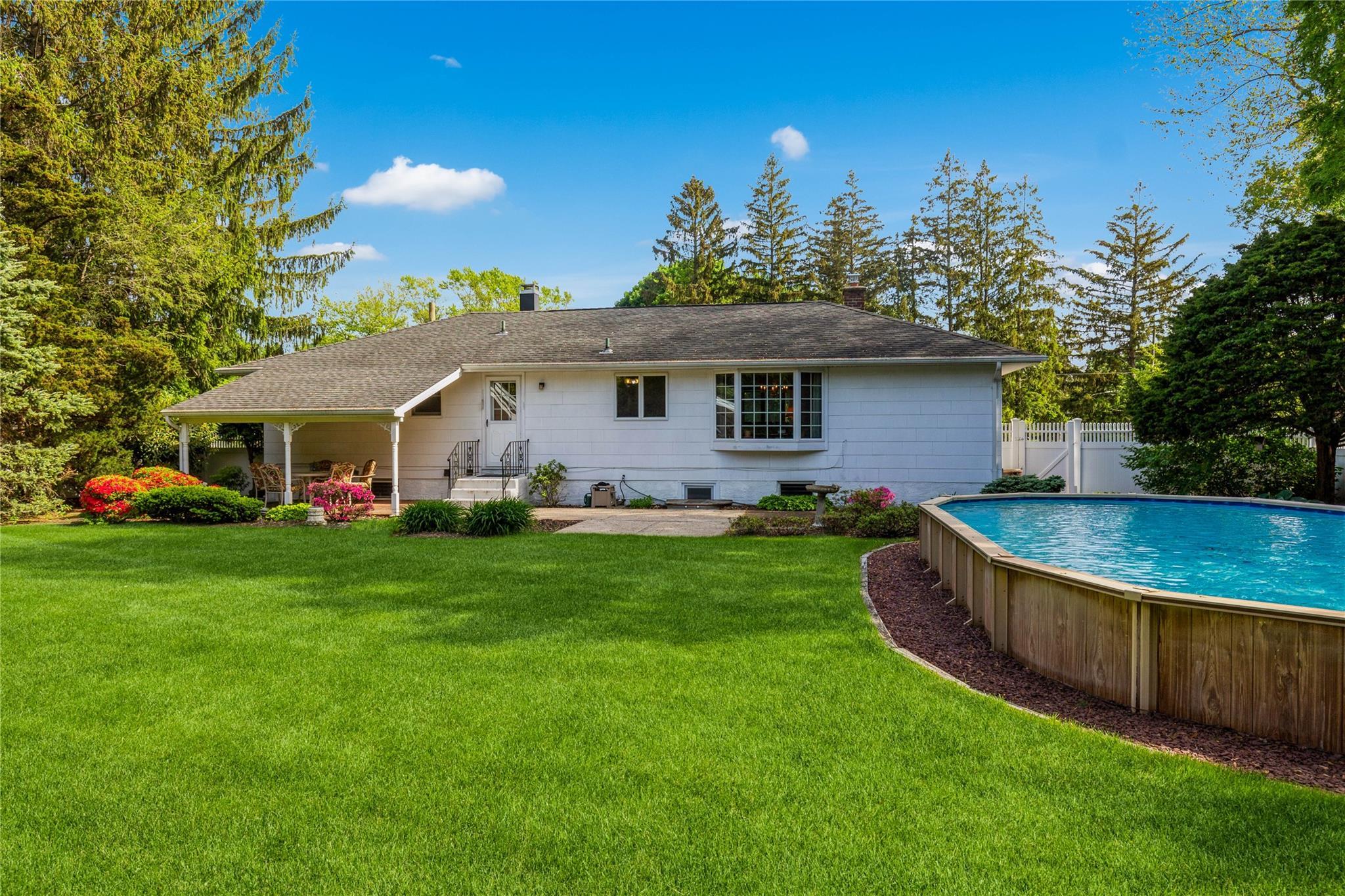Single Family Barbara  Suffolk County, NY 11776, MLS-861872-5