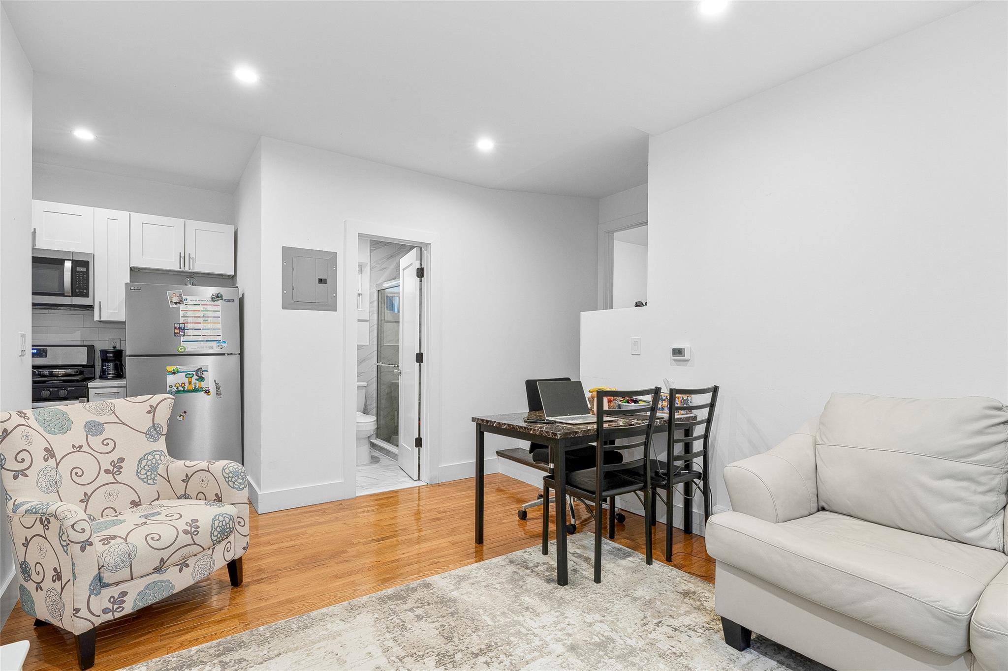 Single Family Sherwood  Westchester County, NY 10704, MLS-861881-5