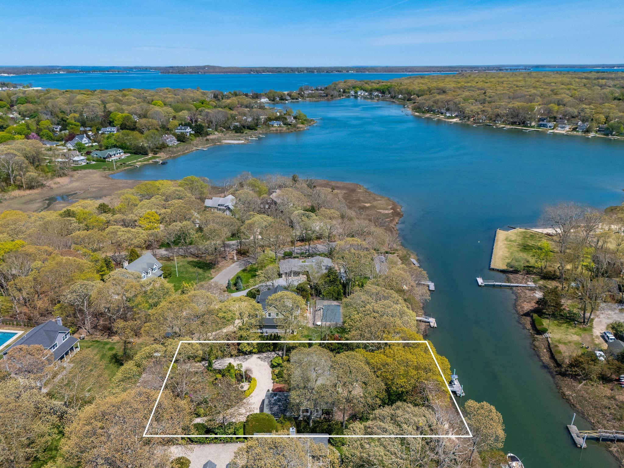 Single Family Glenn  Suffolk County, NY 11971, MLS-861882-2