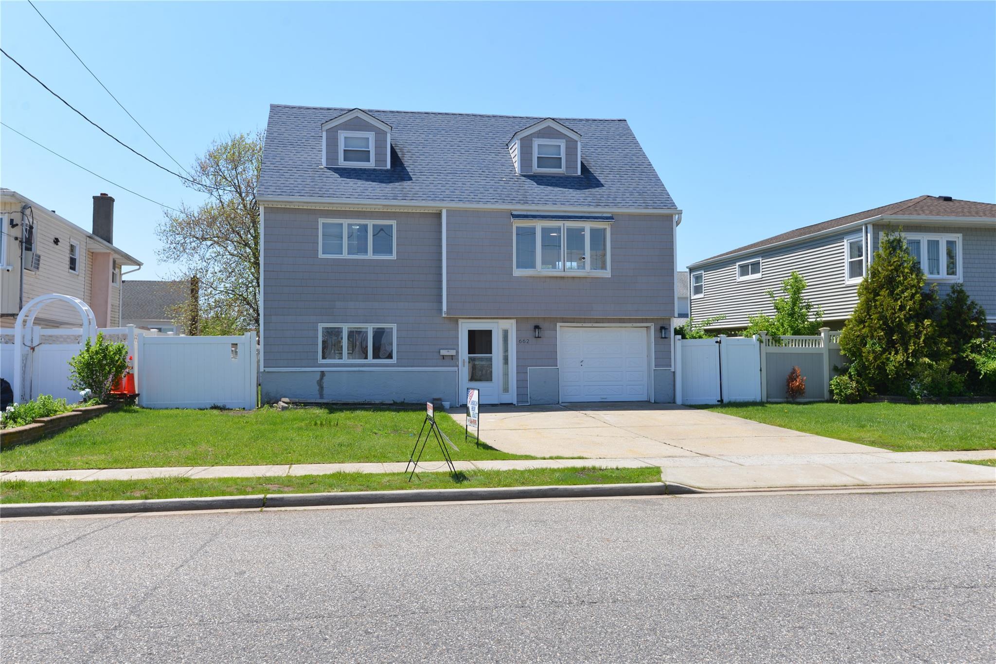 Single Family Ocean  Nassau County, NY 11520, MLS-861888-2