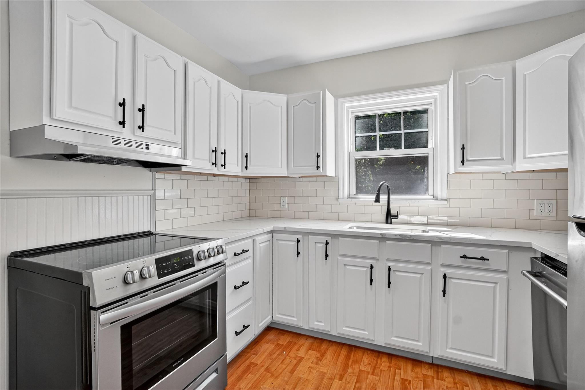 Single Family Oakwood  Westchester County, NY 10566, MLS-861892-16