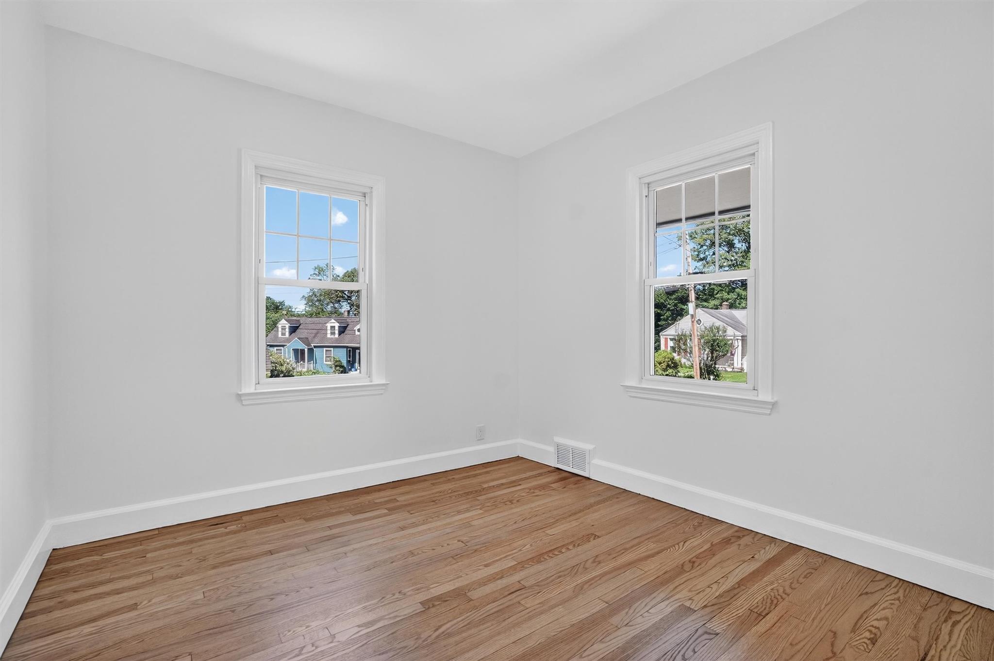 Single Family Oakwood  Westchester County, NY 10566, MLS-861892-26