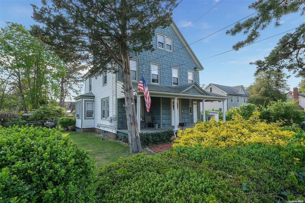 Single Family Monell  Suffolk County, NY 11751, MLS-861895-3