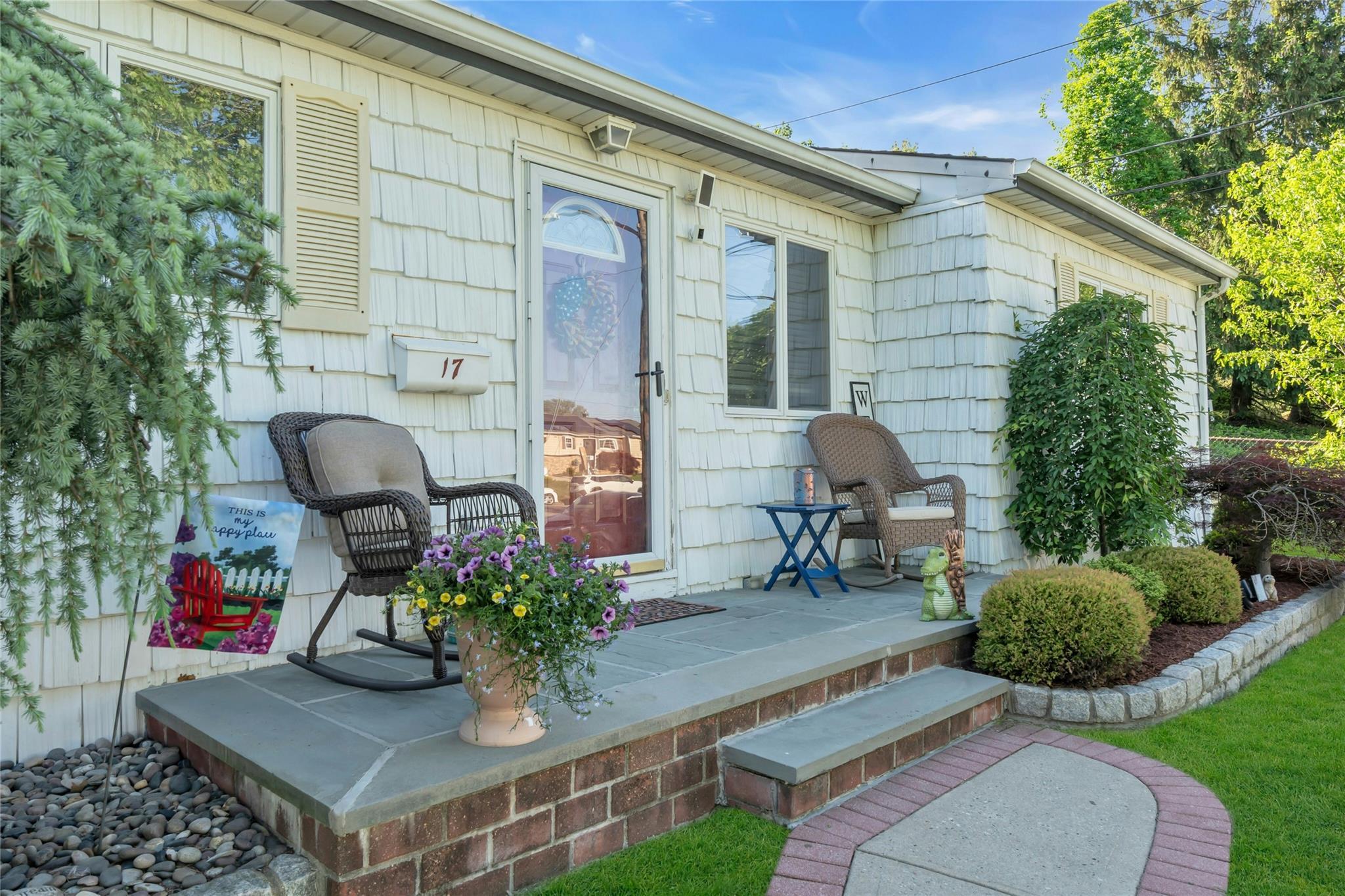 Single Family Gerhard  Nassau County, NY 11803, MLS-861901-3
