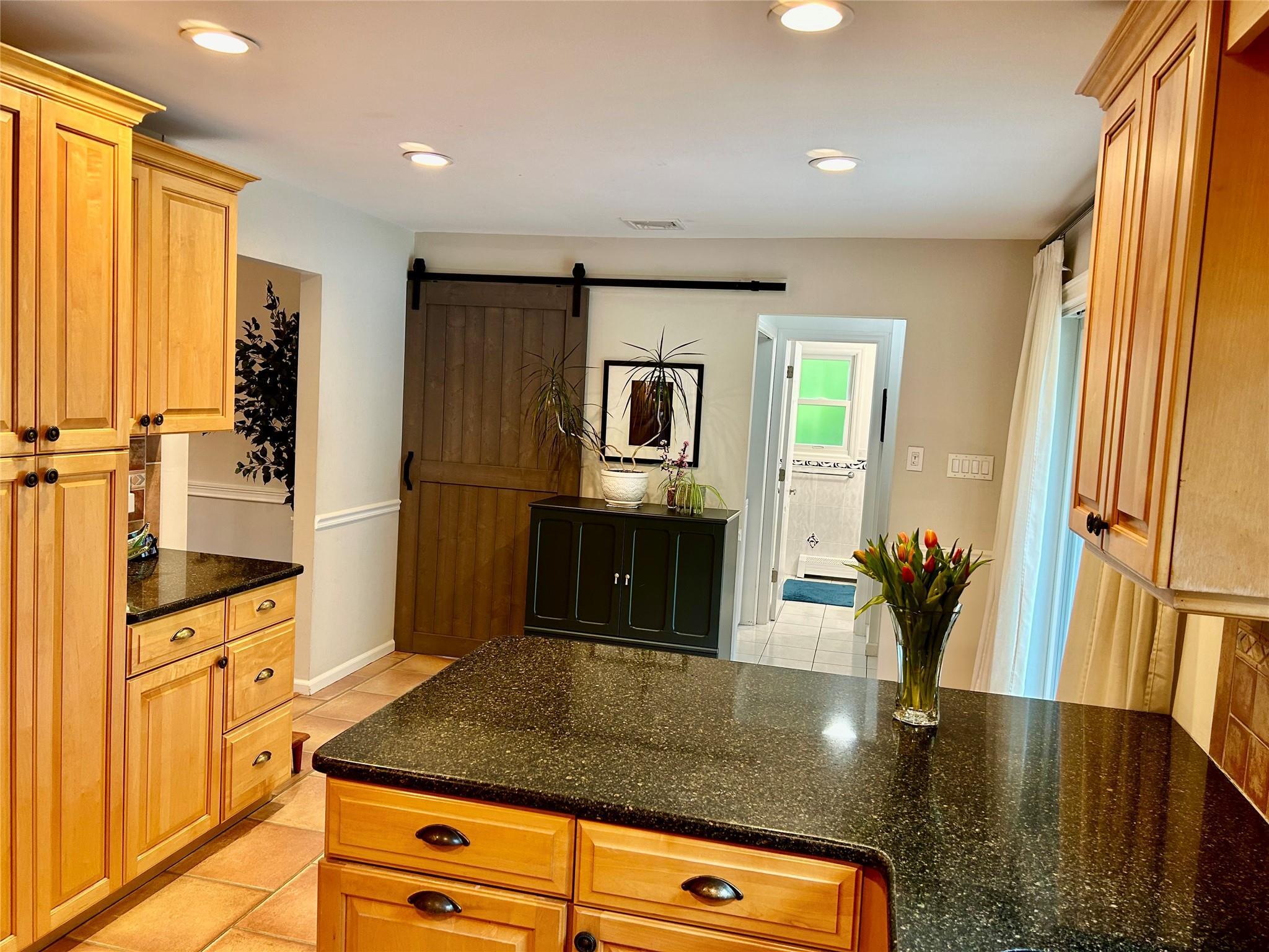 Single Family West  Suffolk County, NY 11733, MLS-861905-16