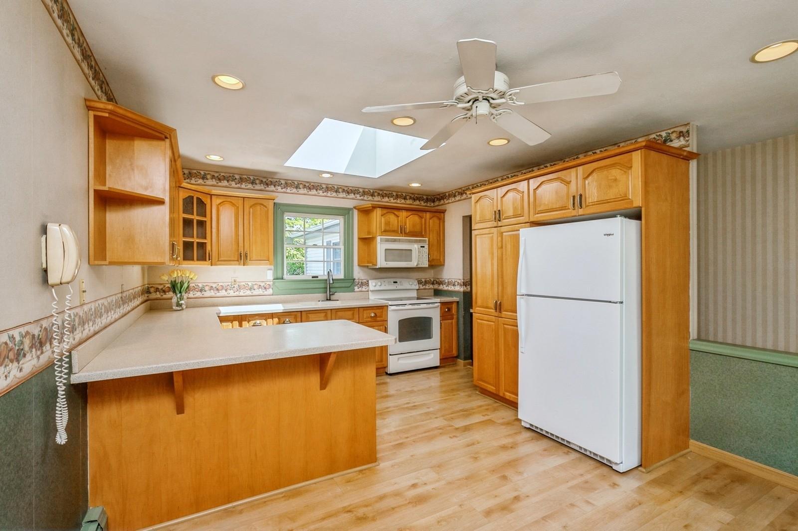 Single Family Greenbelt  Suffolk County, NY 11742, MLS-861907-14