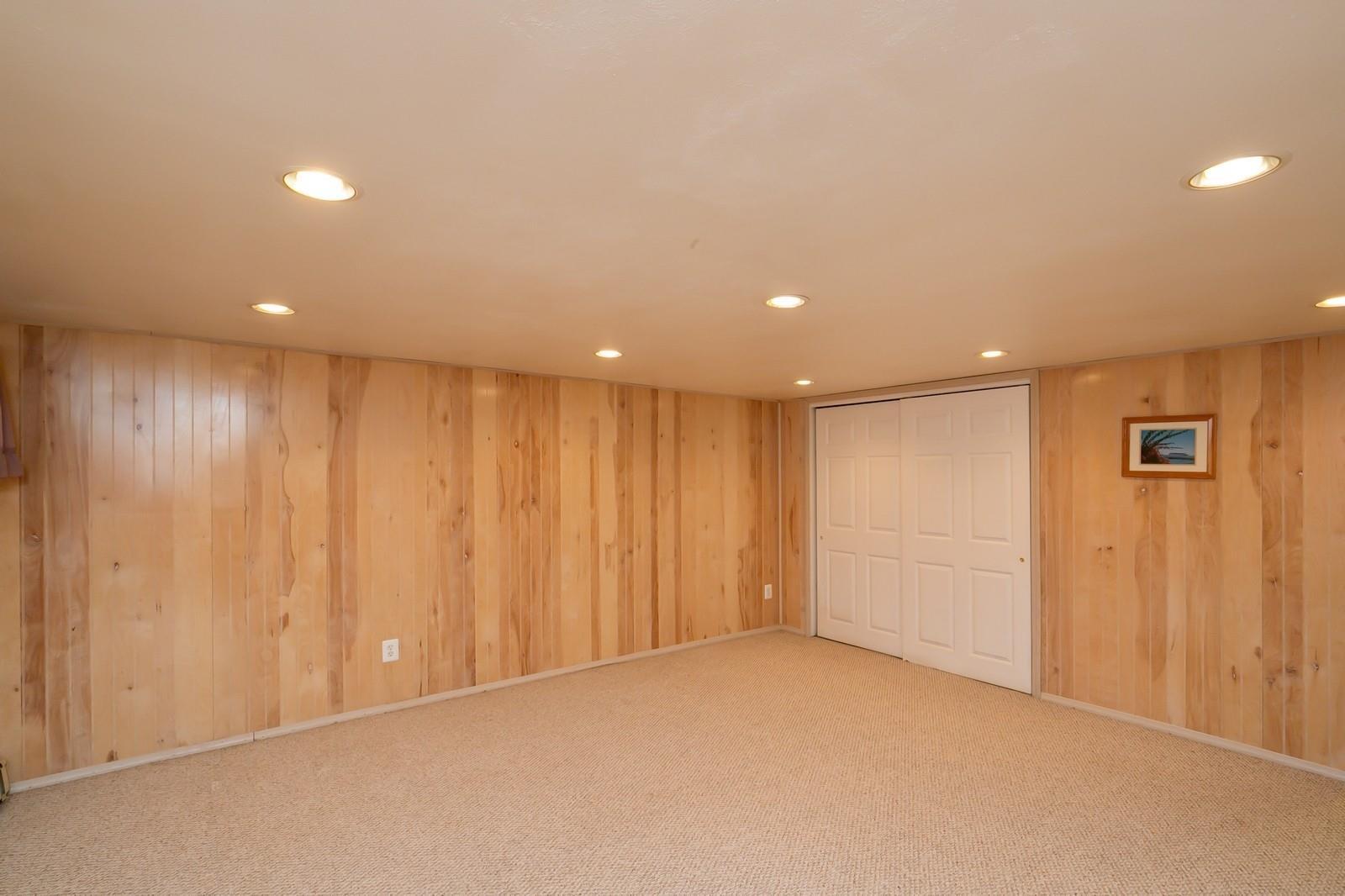 Single Family Greenbelt  Suffolk County, NY 11742, MLS-861907-24