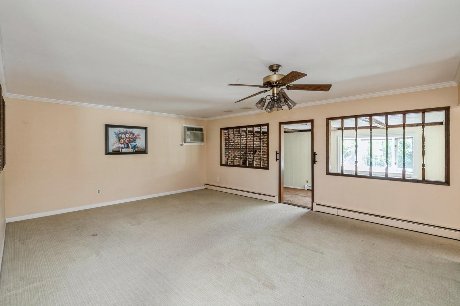 Single Family Greenbelt  Suffolk County, NY 11742, MLS-861907-4
