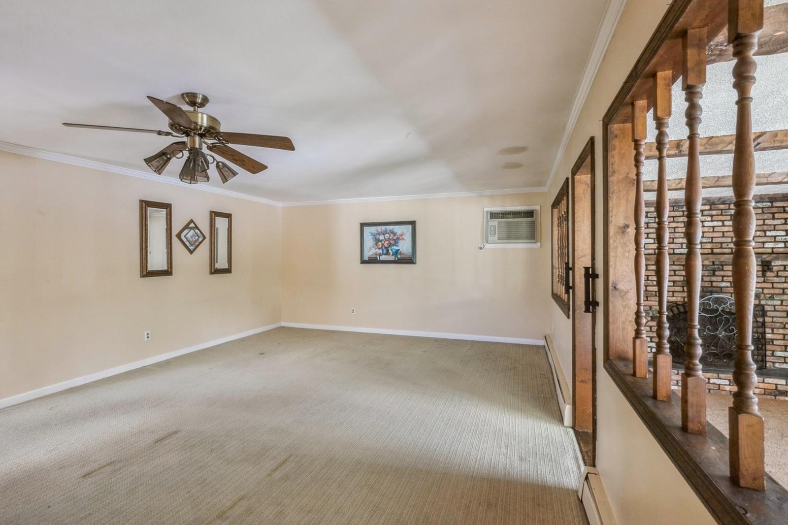 Single Family Greenbelt  Suffolk County, NY 11742, MLS-861907-7